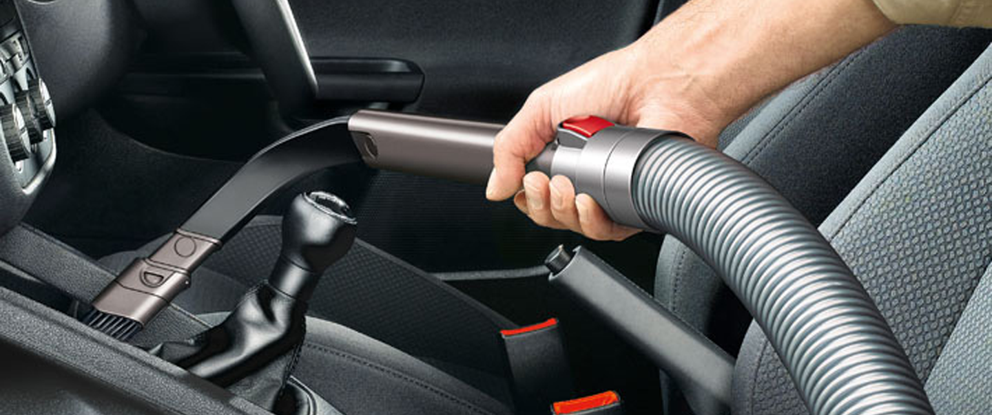 FREE VACUUMS AVAILABLE WITH EVERY CAR WASH